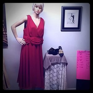 Dress N! Red eveningwear dress
